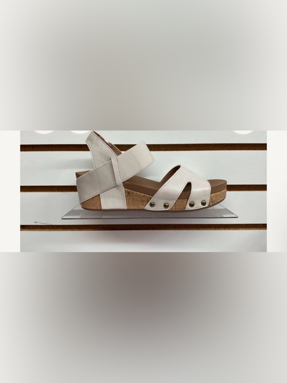 NWT Corky’s Sz 10 Ivory Sandal ‘Better With Time’